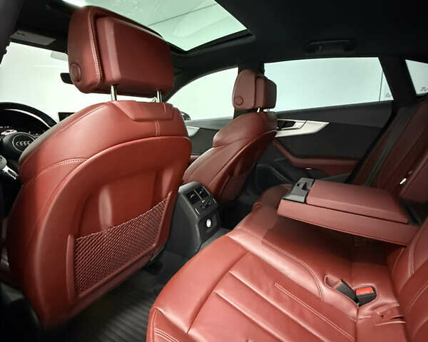 Білий Ауді A5 Sportback, об'ємом двигуна 2 л та пробігом 102 тис. км за 28900 $, фото 39 на Automoto.ua