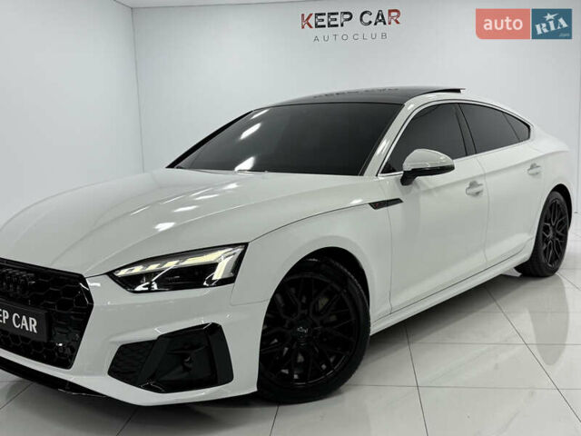 Білий Ауді A5 Sportback, об'ємом двигуна 2 л та пробігом 102 тис. км за 28900 $, фото 1 на Automoto.ua