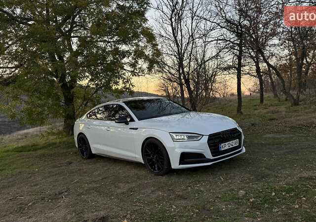 Белый Ауди A5 Sportback, объемом двигателя 2 л и пробегом 133 тыс. км за 25500 $, фото 8 на Automoto.ua