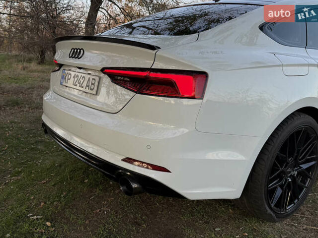 Белый Ауди A5 Sportback, объемом двигателя 2 л и пробегом 133 тыс. км за 25500 $, фото 13 на Automoto.ua