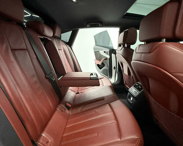 Білий Ауді A5 Sportback, об'ємом двигуна 2 л та пробігом 102 тис. км за 28900 $, фото 40 на Automoto.ua