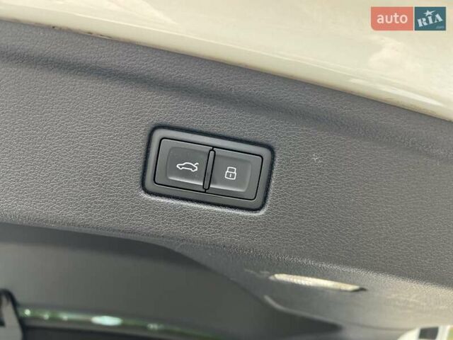 Білий Ауді A5 Sportback, об'ємом двигуна 1.98 л та пробігом 192 тис. км за 20500 $, фото 20 на Automoto.ua