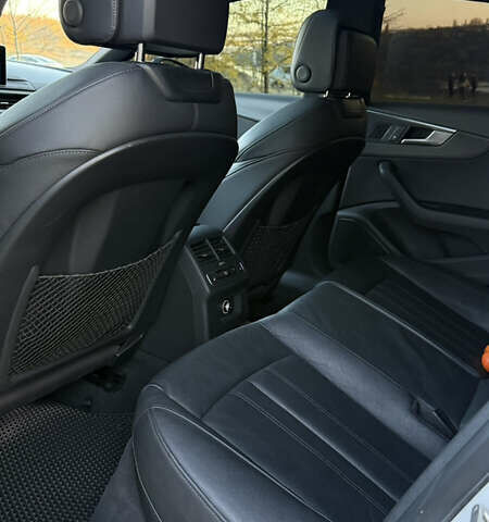 Белый Ауди A5 Sportback, объемом двигателя 2 л и пробегом 133 тыс. км за 25500 $, фото 19 на Automoto.ua