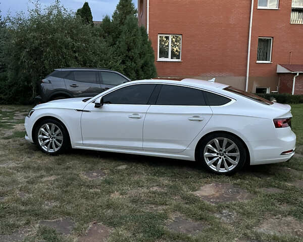 Белый Ауди A5 Sportback, объемом двигателя 2 л и пробегом 49 тыс. км за 26500 $, фото 7 на Automoto.ua