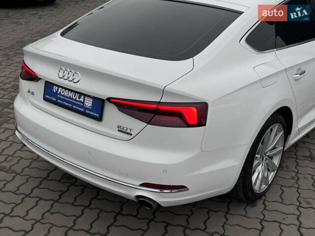 Белый Ауди A5 Sportback, объемом двигателя 2 л и пробегом 212 тыс. км за 19990 $, фото 55 на Automoto.ua