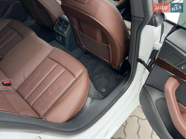 Белый Ауди A5 Sportback, объемом двигателя 2 л и пробегом 212 тыс. км за 19990 $, фото 43 на Automoto.ua