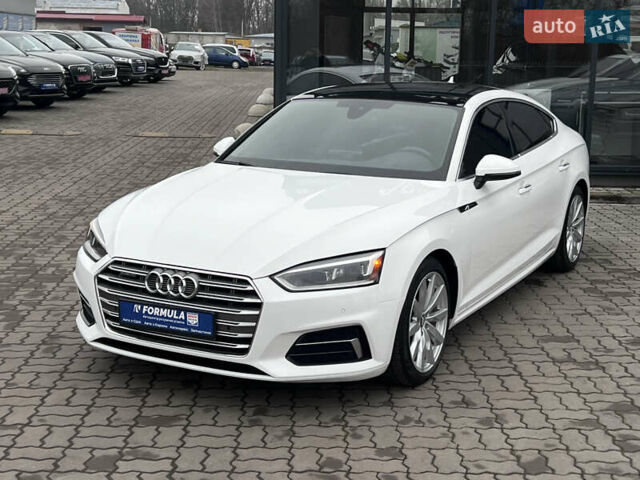 Белый Ауди A5 Sportback, объемом двигателя 2 л и пробегом 212 тыс. км за 19990 $, фото 6 на Automoto.ua