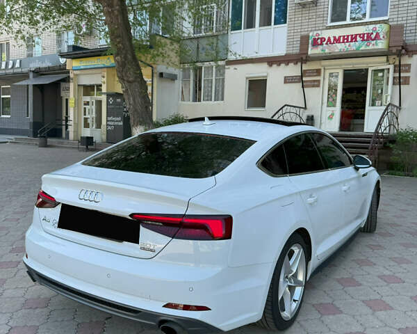 Білий Ауді A5 Sportback, об'ємом двигуна 2 л та пробігом 82 тис. км за 27500 $, фото 5 на Automoto.ua