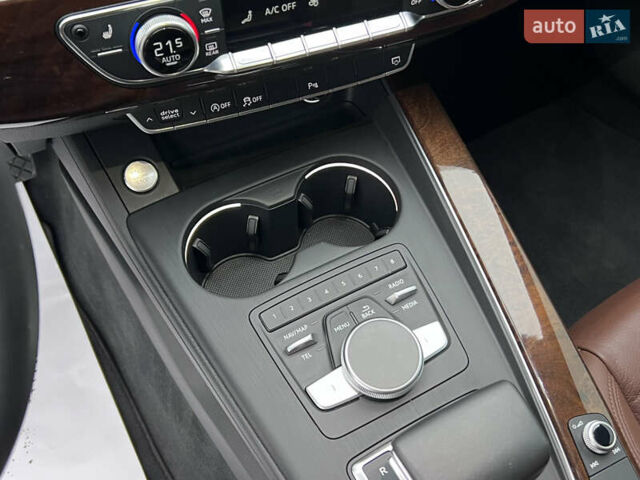 Белый Ауди A5 Sportback, объемом двигателя 2 л и пробегом 212 тыс. км за 19990 $, фото 32 на Automoto.ua