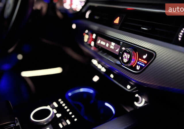 Белый Ауди A5 Sportback, объемом двигателя 2 л и пробегом 56 тыс. км за 24900 $, фото 31 на Automoto.ua