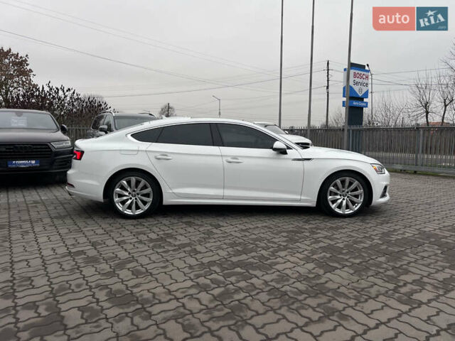Белый Ауди A5 Sportback, объемом двигателя 2 л и пробегом 212 тыс. км за 19990 $, фото 1 на Automoto.ua