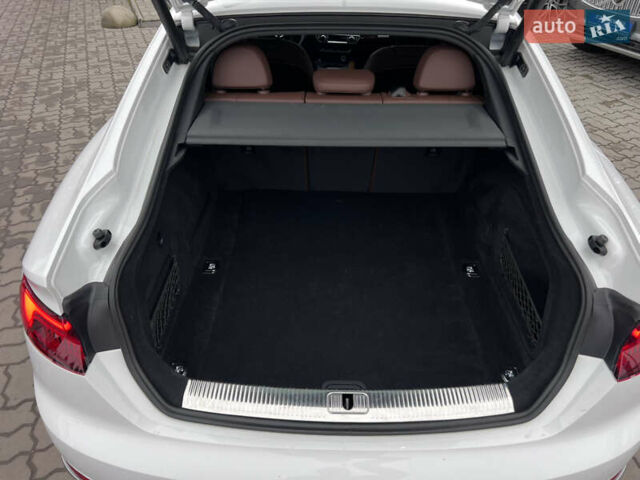 Белый Ауди A5 Sportback, объемом двигателя 2 л и пробегом 212 тыс. км за 19990 $, фото 57 на Automoto.ua