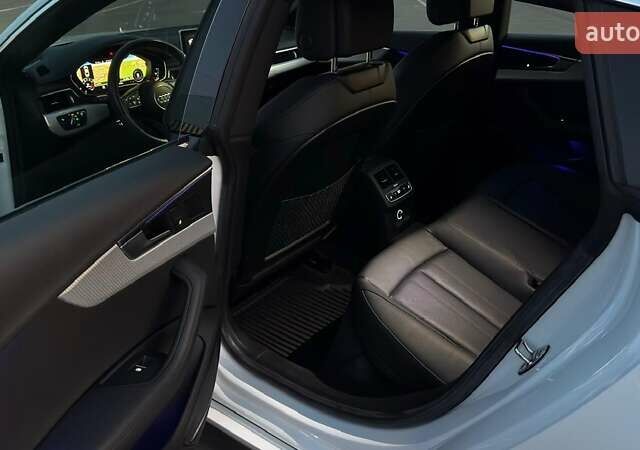 Белый Ауди A5 Sportback, объемом двигателя 2 л и пробегом 56 тыс. км за 24900 $, фото 11 на Automoto.ua