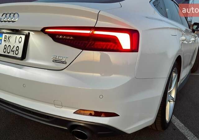 Белый Ауди A5 Sportback, объемом двигателя 2 л и пробегом 56 тыс. км за 24900 $, фото 16 на Automoto.ua