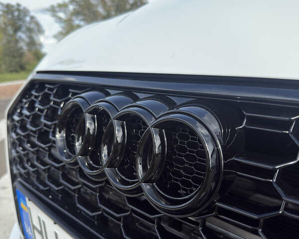 Белый Ауди A5 Sportback, объемом двигателя 2 л и пробегом 122 тыс. км за 32000 $, фото 19 на Automoto.ua