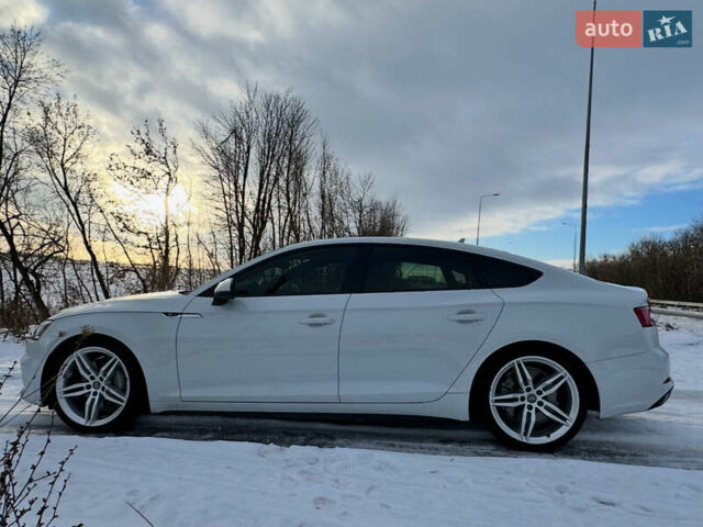 Белый Ауди A5 Sportback, объемом двигателя 1.98 л и пробегом 60 тыс. км за 29500 $, фото 1 на Automoto.ua