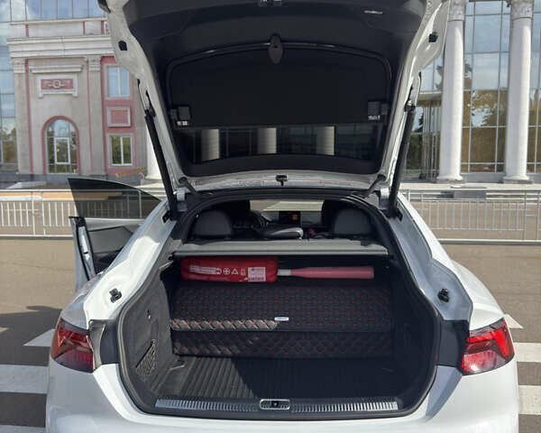 Белый Ауди A5 Sportback, объемом двигателя 2 л и пробегом 122 тыс. км за 32000 $, фото 27 на Automoto.ua