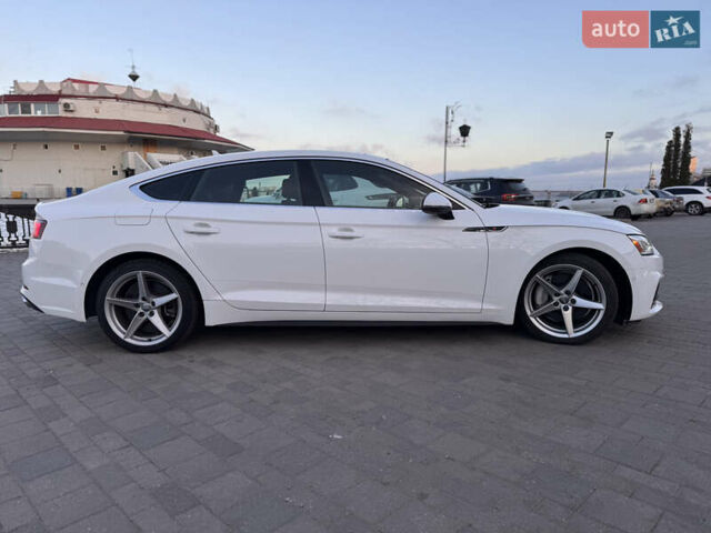 Белый Ауди A5 Sportback, объемом двигателя 2 л и пробегом 61 тыс. км за 28000 $, фото 4 на Automoto.ua