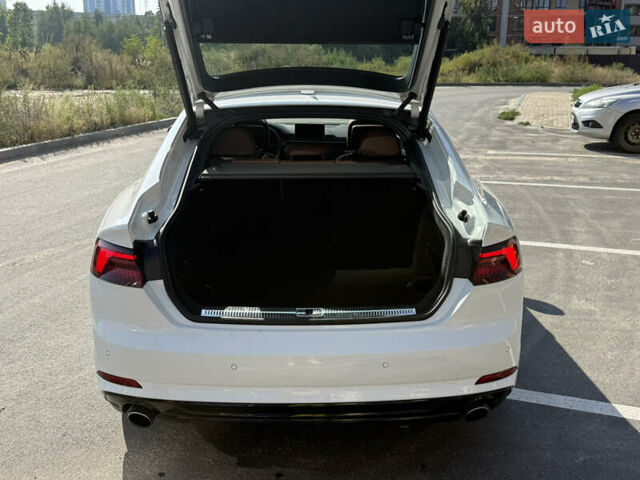 Белый Ауди A5 Sportback, объемом двигателя 2 л и пробегом 113 тыс. км за 29000 $, фото 18 на Automoto.ua