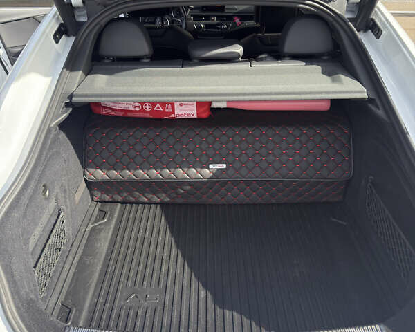 Белый Ауди A5 Sportback, объемом двигателя 2 л и пробегом 122 тыс. км за 32000 $, фото 28 на Automoto.ua