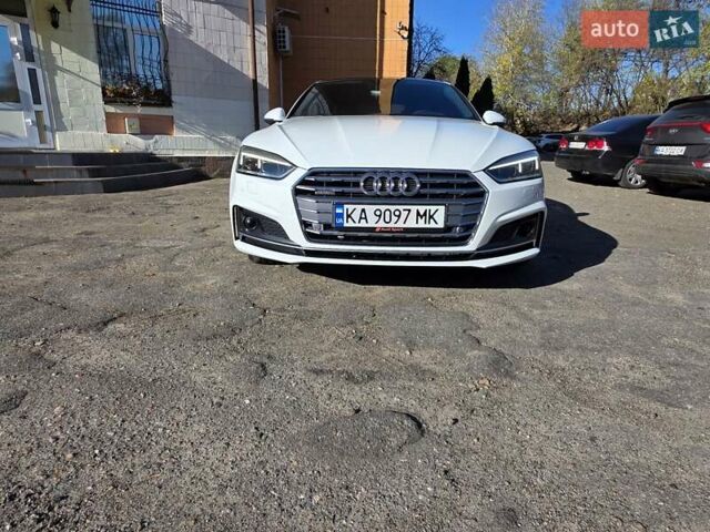 Белый Ауди A5 Sportback, объемом двигателя 2 л и пробегом 34 тыс. км за 31500 $, фото 1 на Automoto.ua