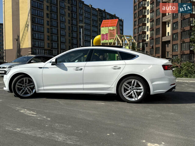 Белый Ауди A5 Sportback, объемом двигателя 2 л и пробегом 113 тыс. км за 29000 $, фото 6 на Automoto.ua
