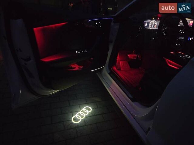 Белый Ауди A5 Sportback, объемом двигателя 2 л и пробегом 45 тыс. км за 25500 $, фото 40 на Automoto.ua