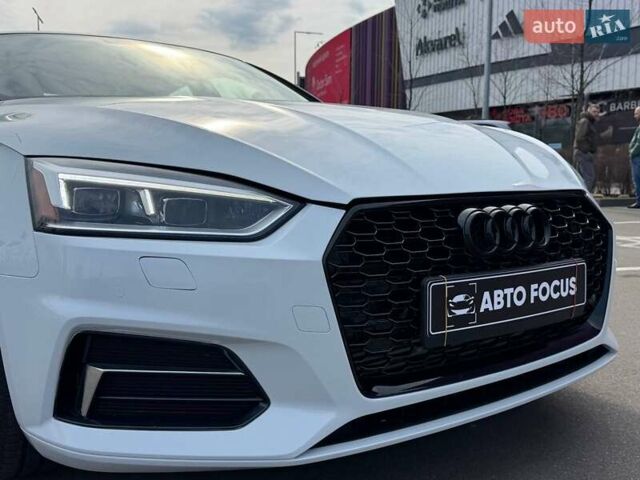 Белый Ауди A5 Sportback, объемом двигателя 2 л и пробегом 65 тыс. км за 22990 $, фото 3 на Automoto.ua
