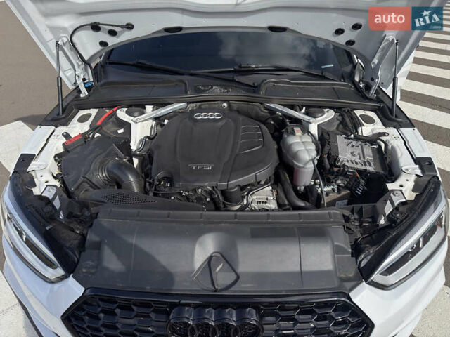 Белый Ауди A5 Sportback, объемом двигателя 2 л и пробегом 122 тыс. км за 32000 $, фото 49 на Automoto.ua