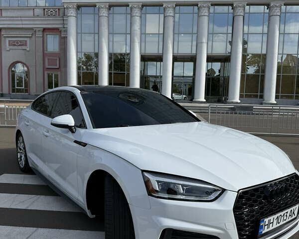 Белый Ауди A5 Sportback, объемом двигателя 2 л и пробегом 122 тыс. км за 32000 $, фото 2 на Automoto.ua