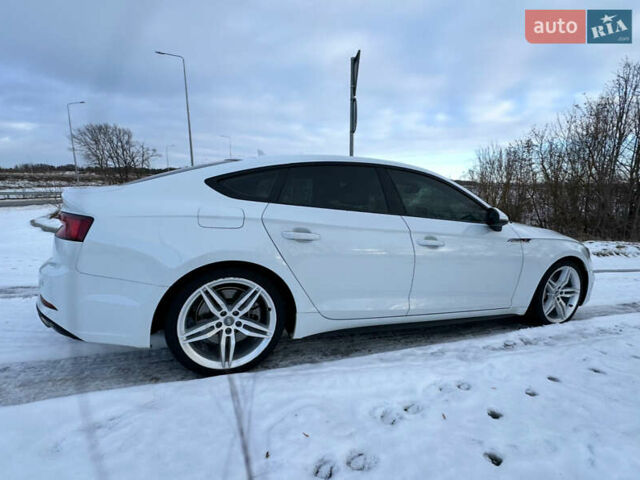 Белый Ауди A5 Sportback, объемом двигателя 1.98 л и пробегом 60 тыс. км за 29500 $, фото 2 на Automoto.ua
