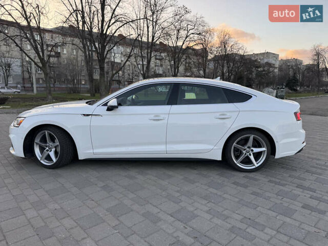 Белый Ауди A5 Sportback, объемом двигателя 2 л и пробегом 61 тыс. км за 28000 $, фото 3 на Automoto.ua