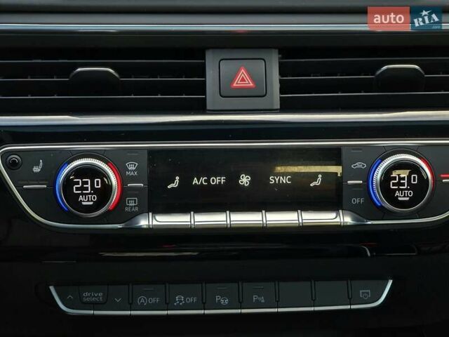 Белый Ауди A5 Sportback, объемом двигателя 2 л и пробегом 45 тыс. км за 25500 $, фото 61 на Automoto.ua