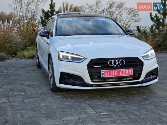 Белый Ауди A5 Sportback, объемом двигателя 2 л и пробегом 45 тыс. км за 25500 $, фото 3 на Automoto.ua