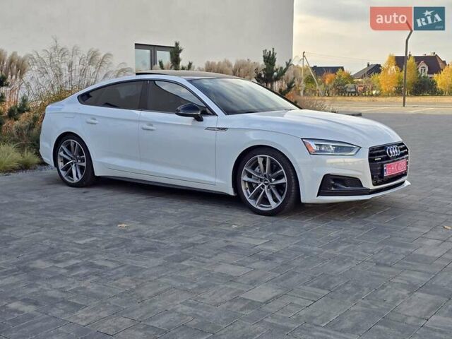 Белый Ауди A5 Sportback, объемом двигателя 2 л и пробегом 45 тыс. км за 25500 $, фото 6 на Automoto.ua