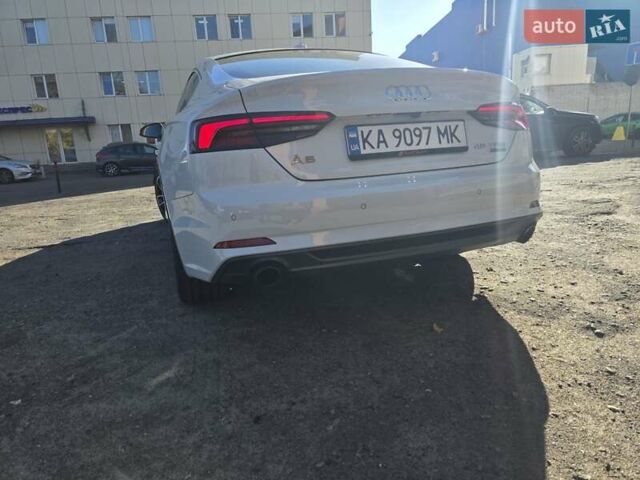 Белый Ауди A5 Sportback, объемом двигателя 2 л и пробегом 34 тыс. км за 31500 $, фото 2 на Automoto.ua
