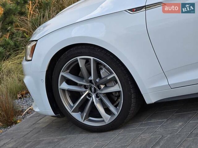 Белый Ауди A5 Sportback, объемом двигателя 2 л и пробегом 45 тыс. км за 25500 $, фото 71 на Automoto.ua