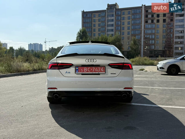 Белый Ауди A5 Sportback, объемом двигателя 2 л и пробегом 113 тыс. км за 29000 $, фото 9 на Automoto.ua