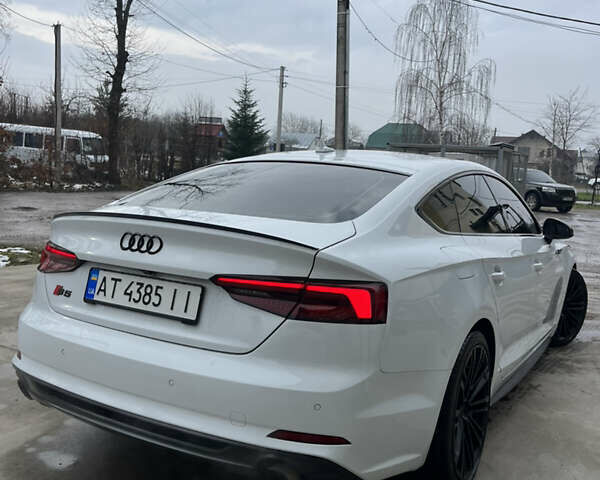 Белый Ауди A5 Sportback, объемом двигателя 2 л и пробегом 137 тыс. км за 21000 $, фото 5 на Automoto.ua