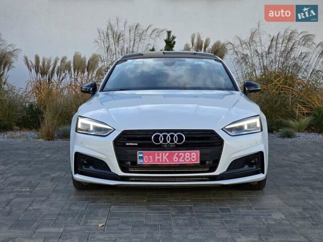 Белый Ауди A5 Sportback, объемом двигателя 2 л и пробегом 45 тыс. км за 25500 $, фото 1 на Automoto.ua
