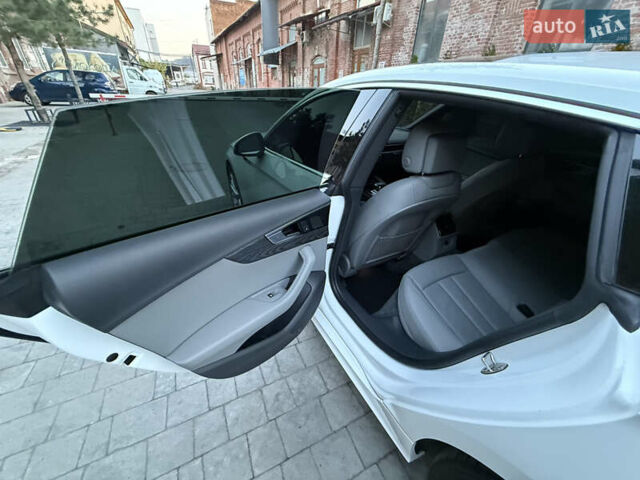 Белый Ауди A5 Sportback, объемом двигателя 2 л и пробегом 118 тыс. км за 26500 $, фото 17 на Automoto.ua