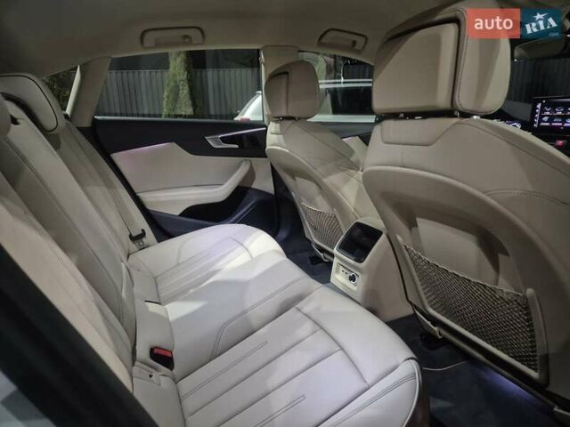 Белый Ауди A5 Sportback, объемом двигателя 2 л и пробегом 19 тыс. км за 37000 $, фото 36 на Automoto.ua