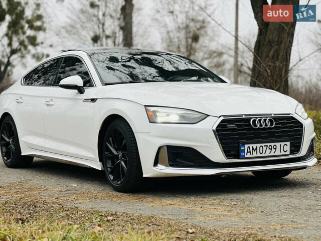 Белый Ауди A5 Sportback, объемом двигателя 1.98 л и пробегом 137 тыс. км за 23350 $, фото 3 на Automoto.ua