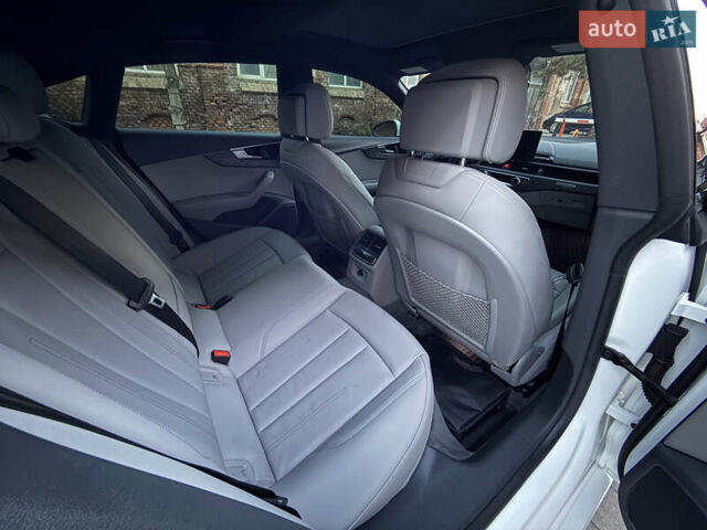 Белый Ауди A5 Sportback, объемом двигателя 2 л и пробегом 118 тыс. км за 26500 $, фото 18 на Automoto.ua