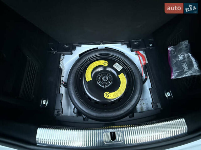 Белый Ауди A5 Sportback, объемом двигателя 2 л и пробегом 118 тыс. км за 26500 $, фото 23 на Automoto.ua