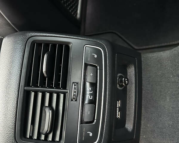 Белый Ауди A5 Sportback, объемом двигателя 2 л и пробегом 46 тыс. км за 31300 $, фото 11 на Automoto.ua