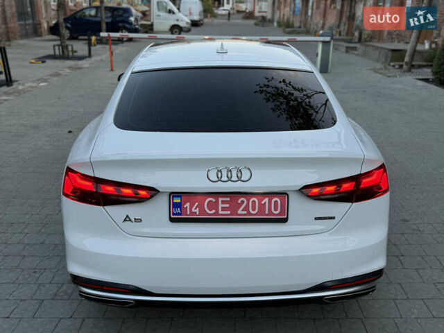 Белый Ауди A5 Sportback, объемом двигателя 2 л и пробегом 118 тыс. км за 26500 $, фото 7 на Automoto.ua