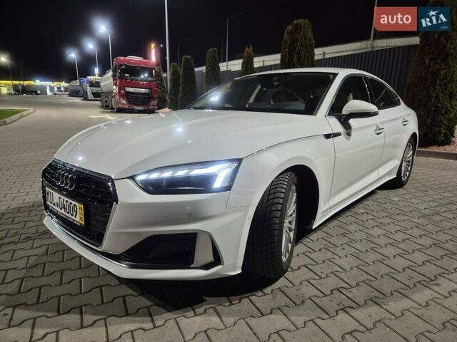 Белый Ауди A5 Sportback, объемом двигателя 2 л и пробегом 19 тыс. км за 37000 $, фото 6 на Automoto.ua