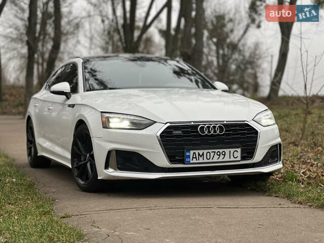 Белый Ауди A5 Sportback, объемом двигателя 1.98 л и пробегом 137 тыс. км за 23350 $, фото 5 на Automoto.ua