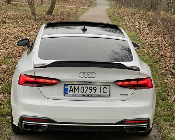 Белый Ауди A5 Sportback, объемом двигателя 1.98 л и пробегом 137 тыс. км за 23350 $, фото 10 на Automoto.ua